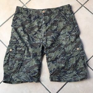 NWOT Lucky Brand cargo shorts